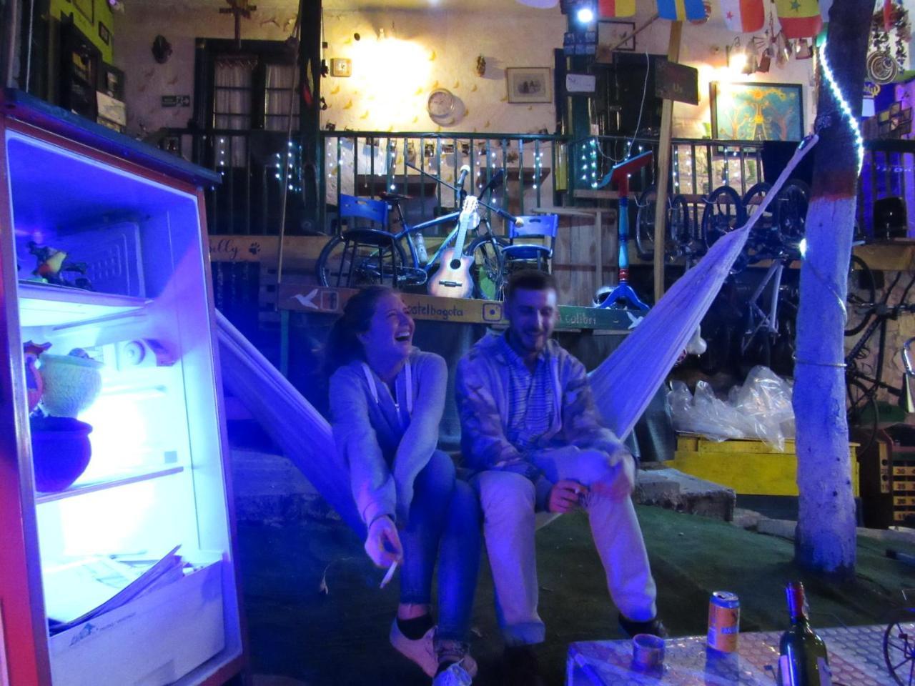 Hostal Gastro Bar Casa Colibri Bogotá Extérieur photo